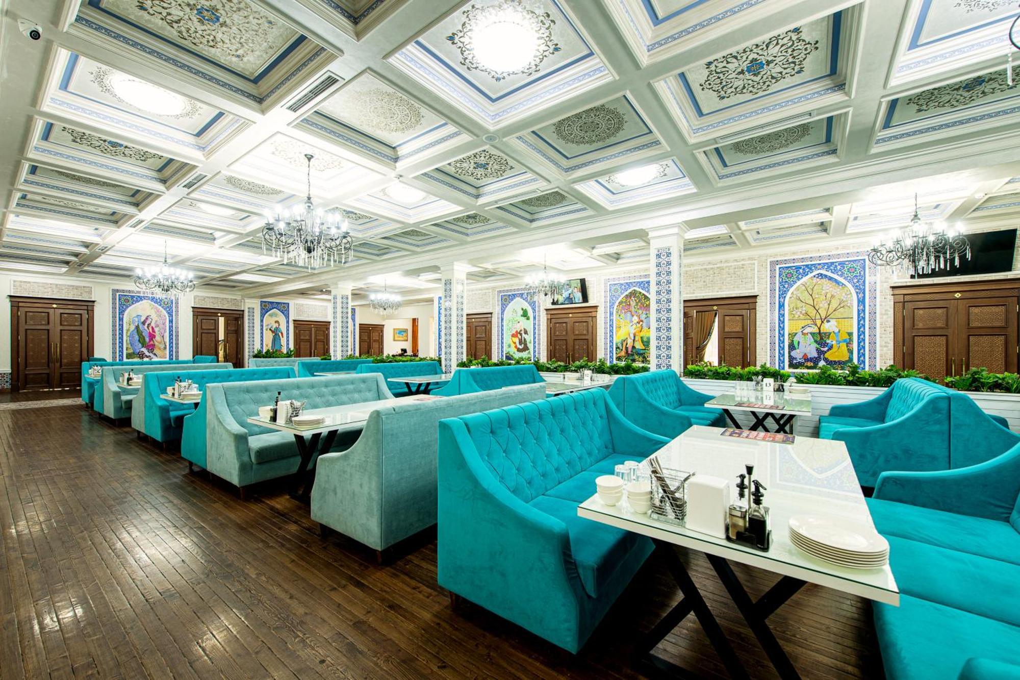 Shymkent Grand Hotel Buitenkant foto