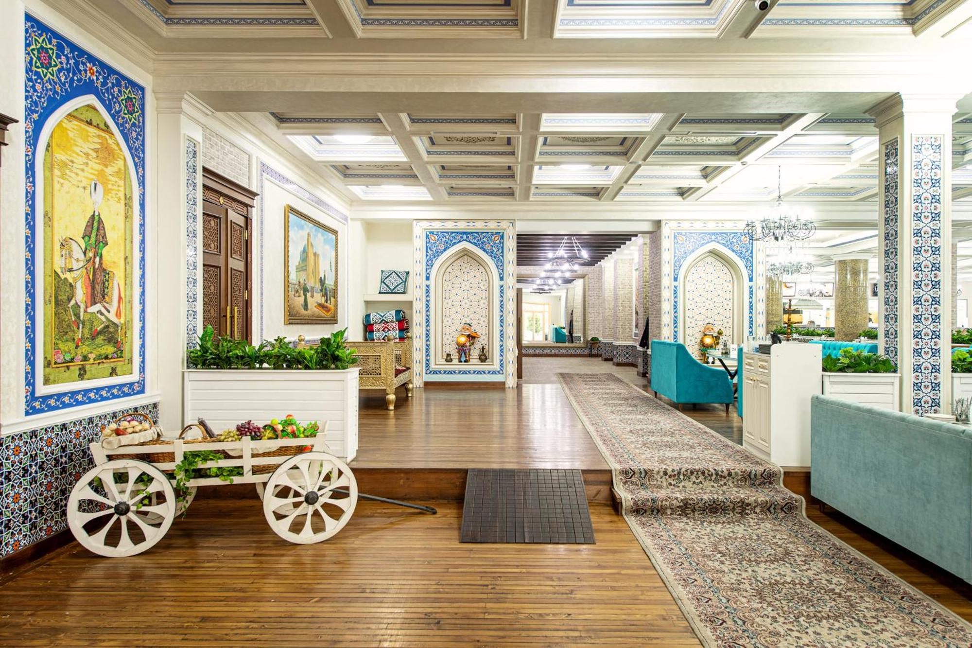 Shymkent Grand Hotel Buitenkant foto